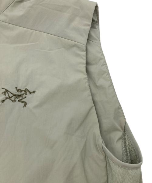 ARC'TERYX（アークテリクス）ARC'TERYX (アークテリクス) Atom Vest Forage サイズ:Mの古着・服飾アイテム