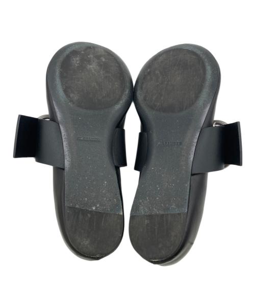 JIL SANDER（ジルサンダー）JIL SANDER (ジルサンダー) Cannolo Buckle Strap Leather Flat ブラック サイズ:38の古着・服飾アイテム