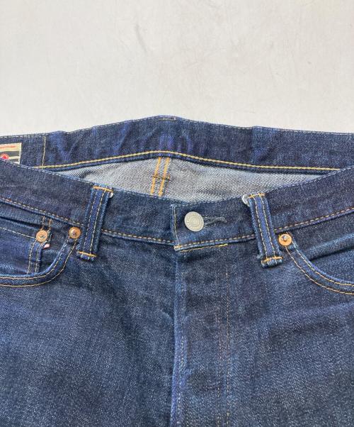 MOMOTARO JEANS（桃太郎ジーンズ）MOMOTARO JEANS (桃太郎ジーンズ) 出陣ストレートデニムパンツ インディゴ サイズ:W33の古着・服飾アイテム
