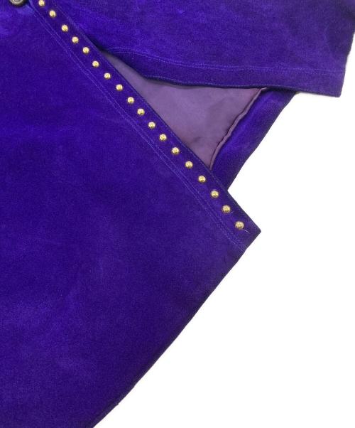 Yves Saint Laurent（イヴサンローラン）Yves Saint Laurent (イヴサンローラン) スタッズスエードスカート パープル サイズ:36の古着・服飾アイテム