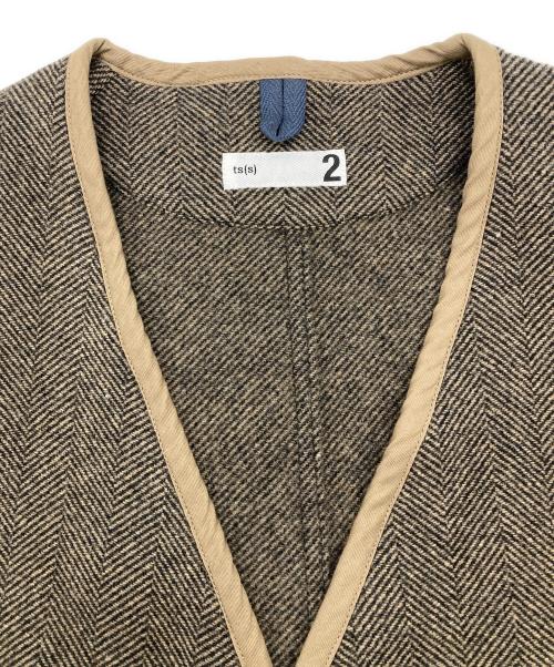 ts(s)（ティーエスエス）ts(s) (ティーエスエス) HERRINGBONE WOOL NYLON DOUBLE CLOTH BACK SLIT VEST ベージュ サイズ:2の古着・服飾アイテム