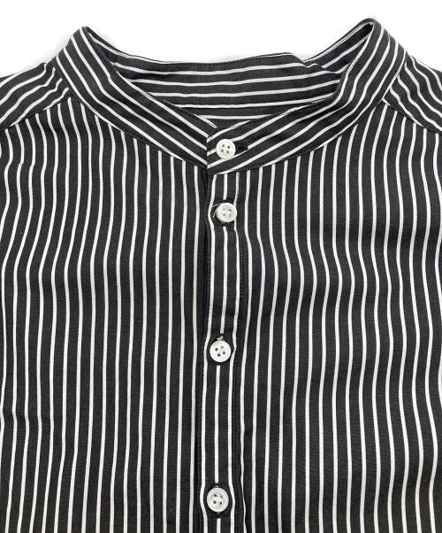 journal standard luxe（ジャーナルスタンダード ラックス）JOURNAL STANDARD LUXE (ジャーナルスタンダード ラックス) タイプライタースタンドカラープルシャツ ホワイト×ブラック サイズ:ＦＲＥＥの古着・服飾アイテム