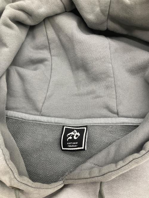ANTIMID（アンチミッド）ANTIMID (アンチミッド) Studs Hoodie. グレー サイズ:Mの古着・服飾アイテム