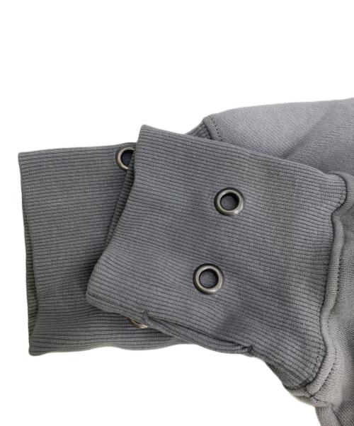 ANTIMID（アンチミッド）ANTIMID (アンチミッド) Studs Hoodie. グレー サイズ:Mの古着・服飾アイテム