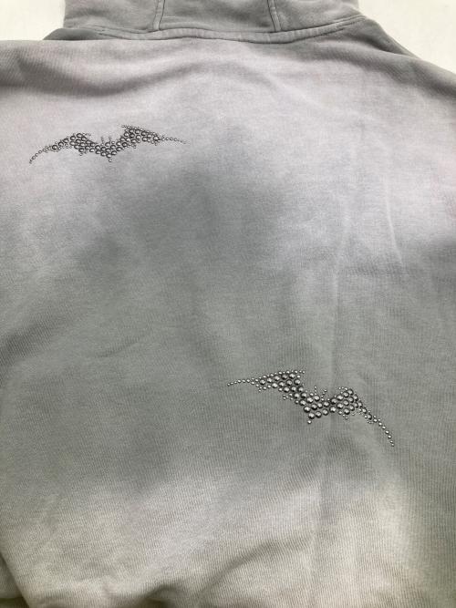 ANTIMID（アンチミッド）ANTIMID (アンチミッド) Studs Hoodie. グレー サイズ:Mの古着・服飾アイテム