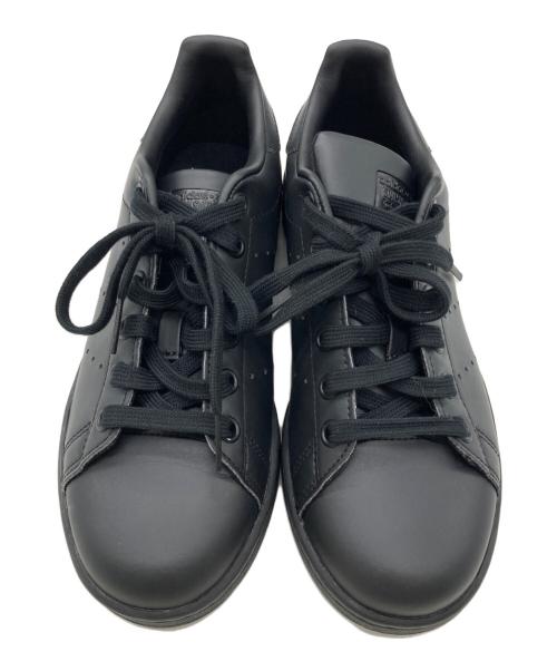 adidas（アディダス）adidas (アディダス) ローカットスニーカー/スタンスミス ブラック サイズ:23の古着・服飾アイテム