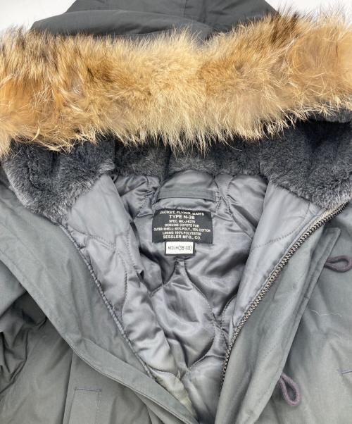 SESSLER MFG（セスラー）SESSLER MFG (セスラー) N-3Bジャケット グレー サイズ:Mの古着・服飾アイテム