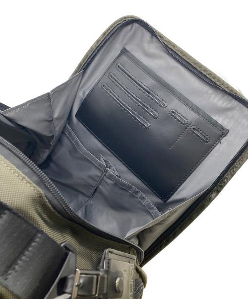 TUMI（トゥミ）TUMI (トゥミ) ブリーフパック グリーンの古着・服飾アイテム