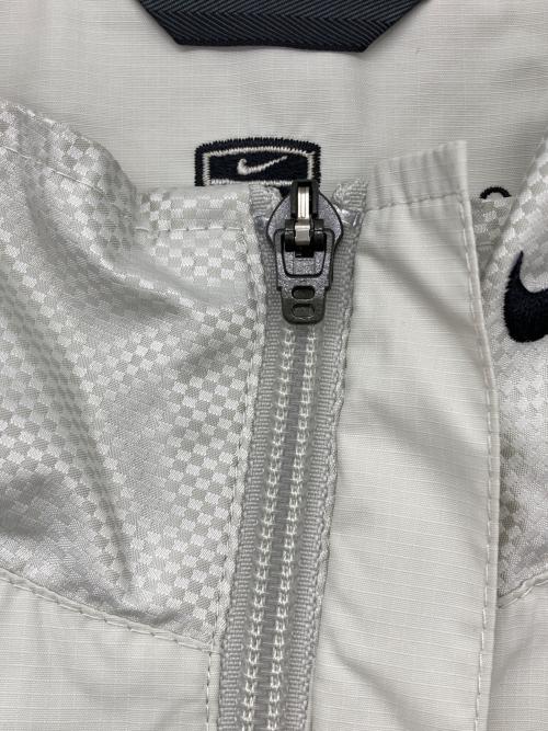 NIKE GOLF（ナイキゴルフ）NIKE GOLF (ナイキゴルフ) テックベスト グレー サイズ:Mの古着・服飾アイテム
