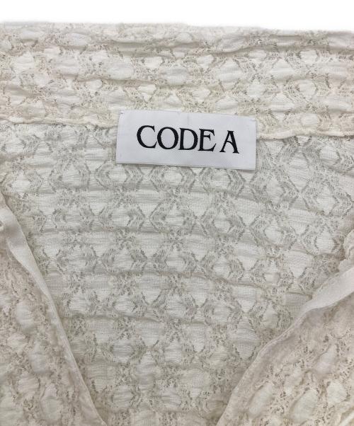 CODEA（コードエー）CODEA (コードエー) shrink lace blouse ホワイト サイズ:Fの古着・服飾アイテム
