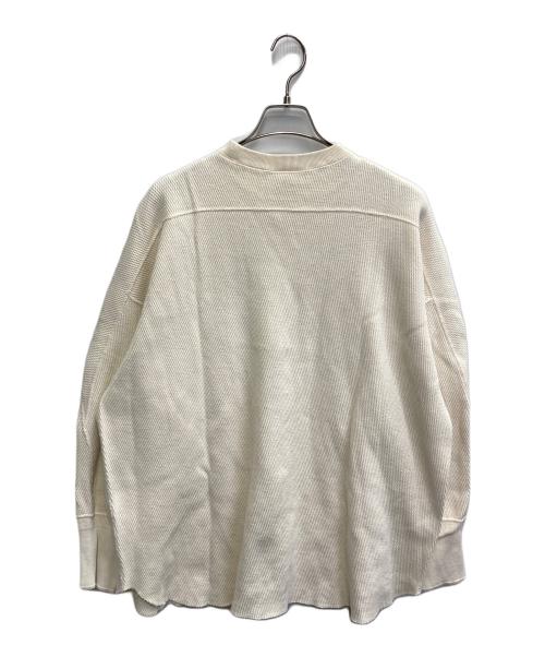 HYKE（ハイク）HYKE (ハイク) 長袖カットソー ベージュ サイズ:Mの古着・服飾アイテム