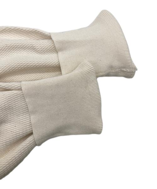HYKE（ハイク）HYKE (ハイク) 長袖カットソー ベージュ サイズ:Mの古着・服飾アイテム