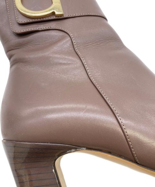 Salvatore Ferragamo（サルヴァトーレ フェラガモ）Salvatore Ferragamo (サルヴァトーレ フェラガモ) ブーティ ブラウン サイズ:4Dの古着・服飾アイテム