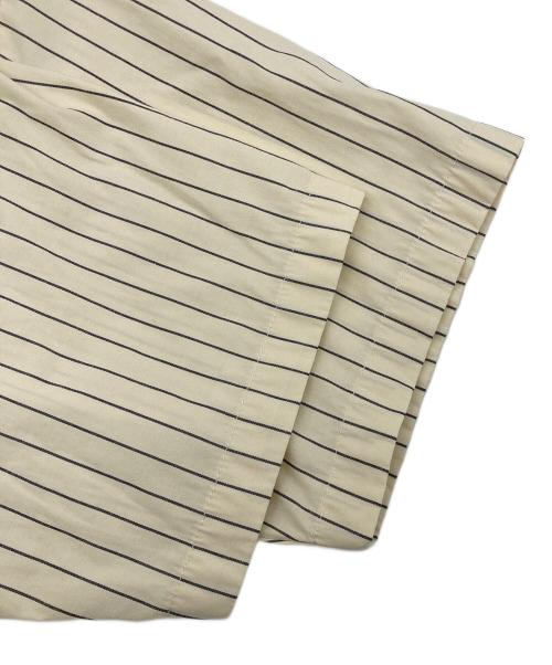 AVIREX（アヴィレックス）AVIREX (アヴィレックス) ストライプ半袖シャツ ベージュ サイズ:Mの古着・服飾アイテム