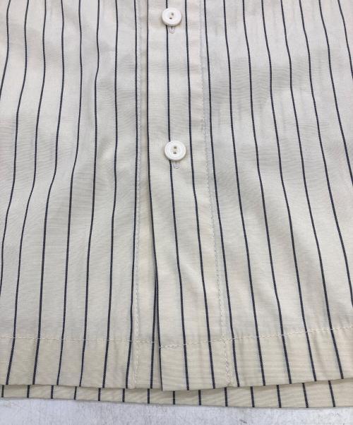 AVIREX（アヴィレックス）AVIREX (アヴィレックス) ストライプ半袖シャツ ベージュ サイズ:Mの古着・服飾アイテム