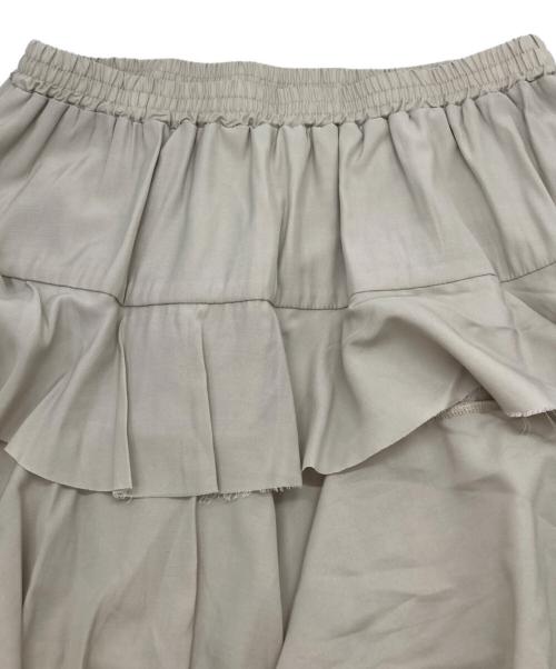 Mewl（ミュール）Mewl (ミュール) サテンティアードSK ベージュ サイズ:FREEの古着・服飾アイテム