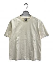 BOSS（ボス）の古着「ロゴ刺繍Tシャツ」｜ベージュ