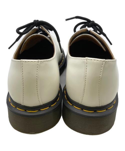 Dr.Martens（ドクターマーチン）Dr.Martens (ドクターマーチン) 3ホールシューズ ホワイト サイズ:UK8の古着・服飾アイテム