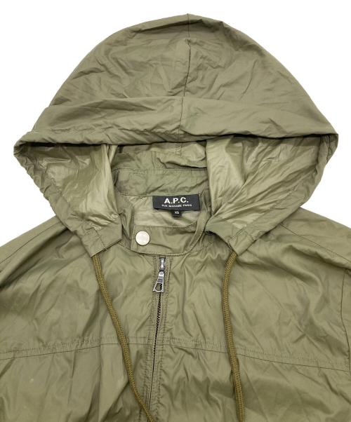 A.P.C.（アーペーセー）A.P.C. (アーペーセー) ナイロンジャケット カーキ サイズ:XSの古着・服飾アイテム