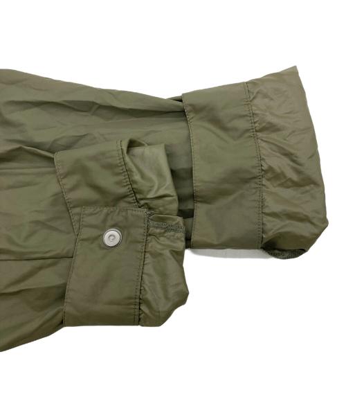 A.P.C.（アーペーセー）A.P.C. (アーペーセー) ナイロンジャケット カーキ サイズ:XSの古着・服飾アイテム