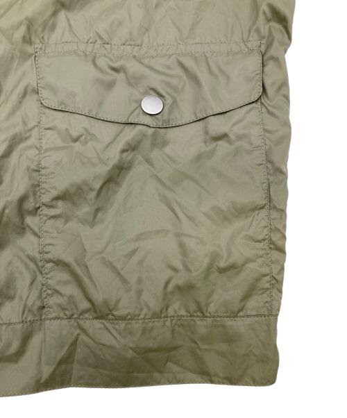A.P.C.（アーペーセー）A.P.C. (アーペーセー) ナイロンジャケット カーキ サイズ:XSの古着・服飾アイテム