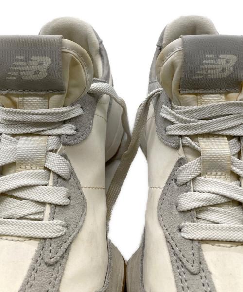 NEW BALANCE（ニューバランス）NEW BALANCE (ニューバランス) ローカットスニーカー ホワイト×グレー サイズ:23.5の古着・服飾アイテム