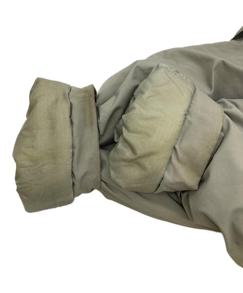 ECWCS（エクワックス）ECWCS (エクワックス) GEN3 LEVEL7 JACKET カーキ サイズ:MEDIUM-REGULARの古着・服飾アイテム