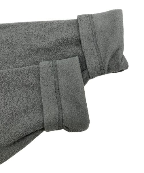 Patagonia SYNCHILLA（パタゴニア シンチラ）Patagonia SYNCHILLA (パタゴニア シンチラ) 26267F0　シンチラマイクロD フリース ハーフジップ プルオーバー グレー サイズ:Sの古着・服飾アイテム