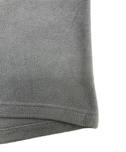 Patagonia SYNCHILLA（パタゴニア シンチラ）Patagonia SYNCHILLA (パタゴニア シンチラ) 26267F0　シンチラマイクロD フリース ハーフジップ プルオーバー グレー サイズ:Sの古着・服飾アイテム