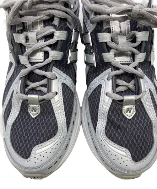 NEW BALANCE（ニューバランス）NEW BALANCE (ニューバランス) ローカットスニーカー グレー×ホワイト サイズ:27の古着・服飾アイテム