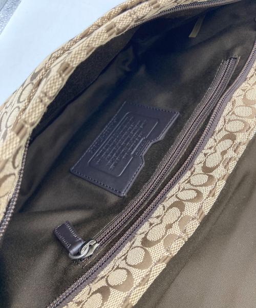 COACH（コーチ）COACH (コーチ) シグネチャーメッセンジャーバッグ ベージュの古着・服飾アイテム