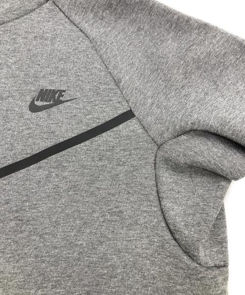 NIKE（ナイキ）NIKE (ナイキ) テックパーカー グレー サイズ:Mの古着・服飾アイテム