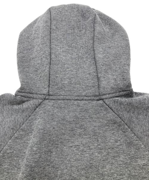 NIKE（ナイキ）NIKE (ナイキ) テックパーカー グレー サイズ:Mの古着・服飾アイテム