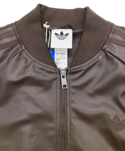 adidas（アディダス）adidas (アディダス) SSTプレザージャケット ブラウン サイズ:L 未使用品の古着・服飾アイテム