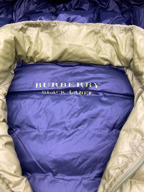 BURBERRY BLACK LABEL（バーバリーブラックレーベル）BURBERRY BLACK LABEL (バーバリーブラックレーベル) ライトダウンジャケット グリーン サイズ:Mの古着・服飾アイテム
