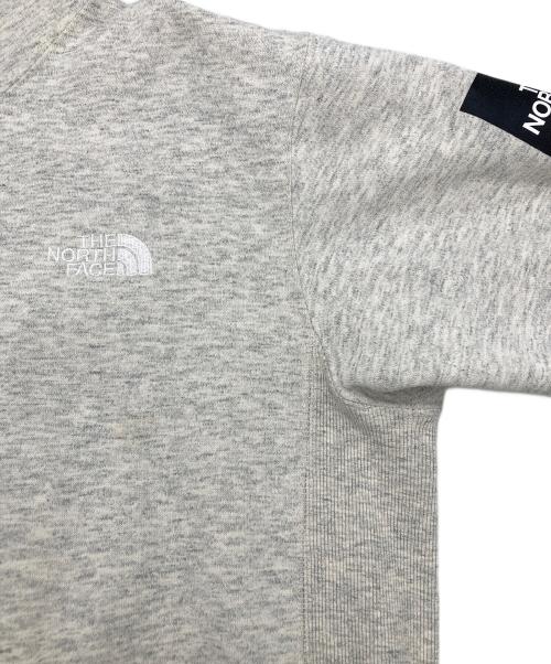 THE NORTH FACE（ザ ノース フェイス）THE NORTH FACE (ザ ノース フェイス) プルオーバーパーカー グレー サイズ:Mの古着・服飾アイテム