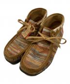 CLARKSクラークス）の古着「Canvas Lace Up Chukkas Boots」｜ブラウン