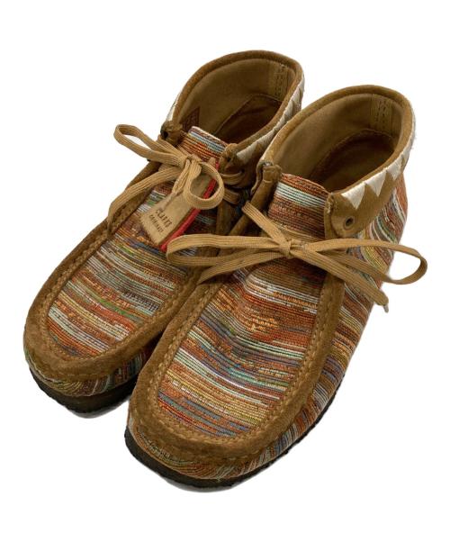 CLARKS（クラークス）CLARKS (クラークス) Canvas Lace Up Chukkas Boots ブラウン サイズ:25.5の古着・服飾アイテム