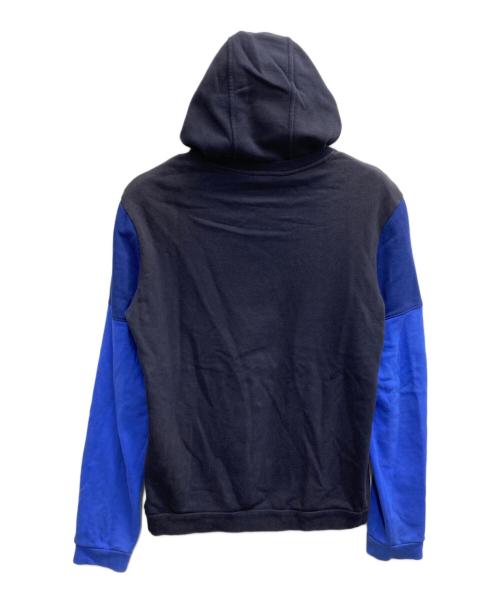 EMPORIO ARMANI（エンポリオ アルマーニ）EMPORIO ARMANI (エンポリオ アルマーニ) ロゴプリントパーカー ブラック×ブルー サイズ:Lの古着・服飾アイテム