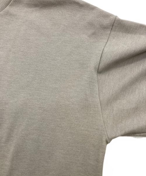 LACOSTE（ラコステ）LACOSTE (ラコステ) モックネックサマーニット ベージュ サイズ:SIZE2の古着・服飾アイテム