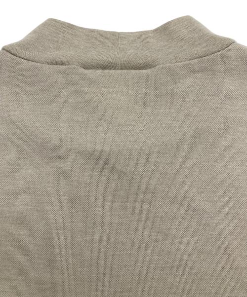 LACOSTE（ラコステ）LACOSTE (ラコステ) モックネックサマーニット ベージュ サイズ:SIZE2の古着・服飾アイテム