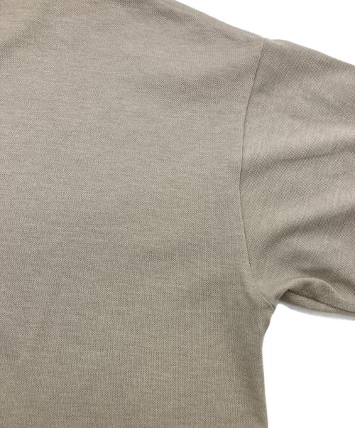 LACOSTE（ラコステ）LACOSTE (ラコステ) モックネックサマーニット ベージュ サイズ:SIZE2の古着・服飾アイテム