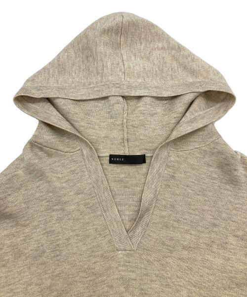 Noble（ノーブル）Noble (ノーブル) 接結タック編みフードプルオーバー ベージュ サイズ:FREEの古着・服飾アイテム