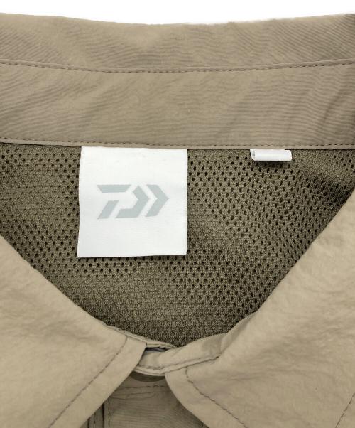DAIWA（ダイワ）DAIWA (ダイワ) ギミックシャツ ベージュ サイズ:Lの古着・服飾アイテム