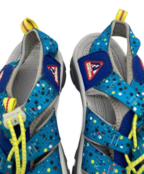 KEEN（キーン）KEEN (キーン) NEWPORT RETRO グレー サイズ:27cmの古着・服飾アイテム