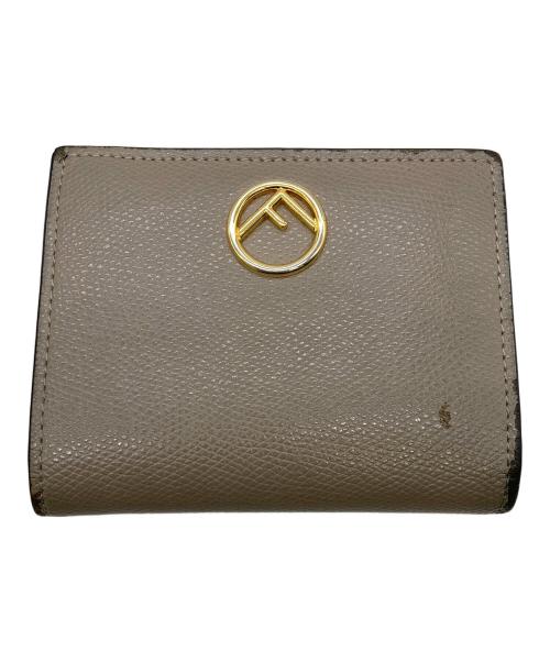FENDI（フェンディ）FENDI (フェンディ) 2つ折り財布 ベージュの古着・服飾アイテム