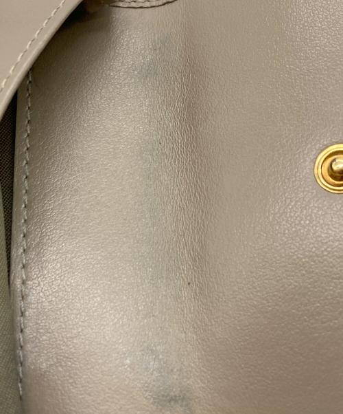 FENDI（フェンディ）FENDI (フェンディ) 2つ折り財布 ベージュの古着・服飾アイテム