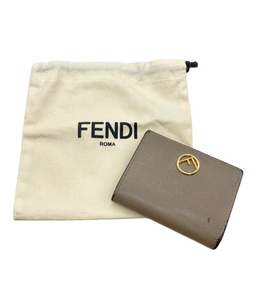 FENDI（フェンディ）FENDI (フェンディ) 2つ折り財布 ベージュの古着・服飾アイテム