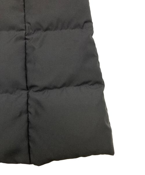 INDIVI（インディヴィ）INDIVI (インディヴィ) ロング丈リサイクルダウンコート ブラック サイズ:SIZE38の古着・服飾アイテム