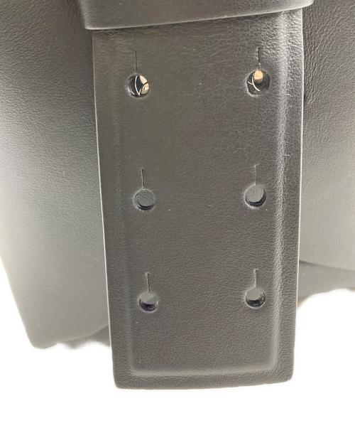 Acne studios（アクネ ストゥディオズ）Acne studios (アクネ ストゥディオズ) MUSUBI MINI SHOULDER BAG ブラックの古着・服飾アイテム